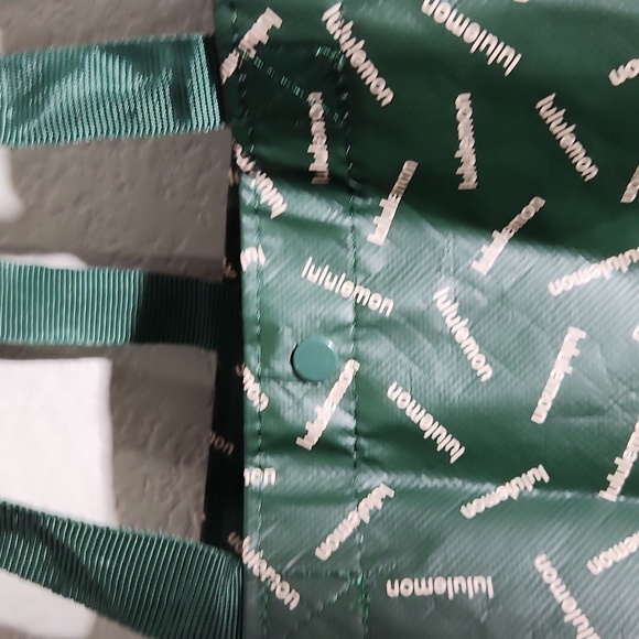 Lululemon reusable bag tote - Picture 3 of 10